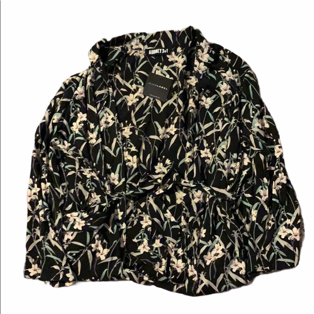 NWT JLUXLABEL Black Floral Kimono Duster